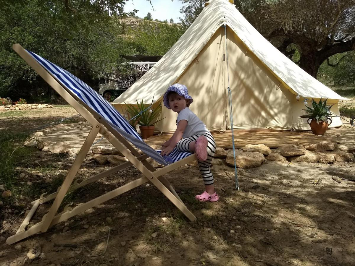 Villa Family Bell Tent à Tortosa Extérieur photo